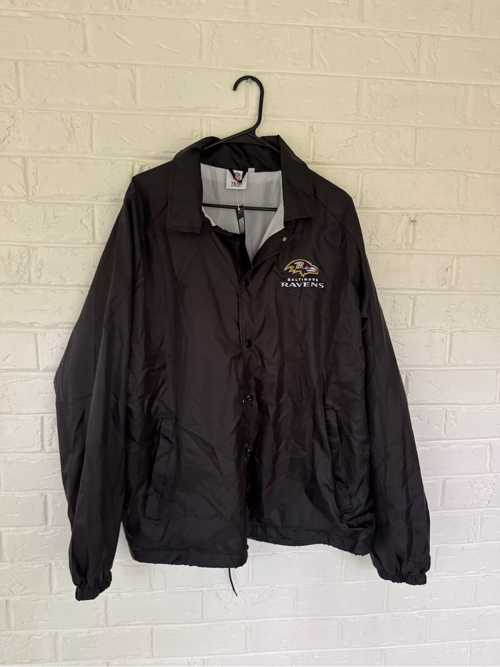 New NFL Baltimore Ravens Black Windbreaker Jacket